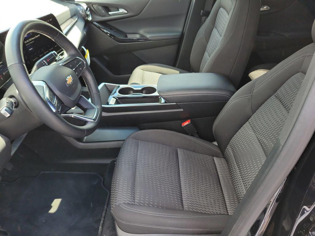 used 2025 Chevrolet Equinox car, priced at $23,500