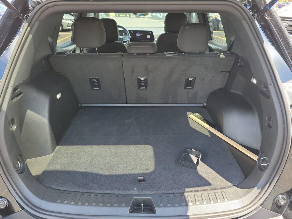 used 2025 Chevrolet Equinox car, priced at $23,500
