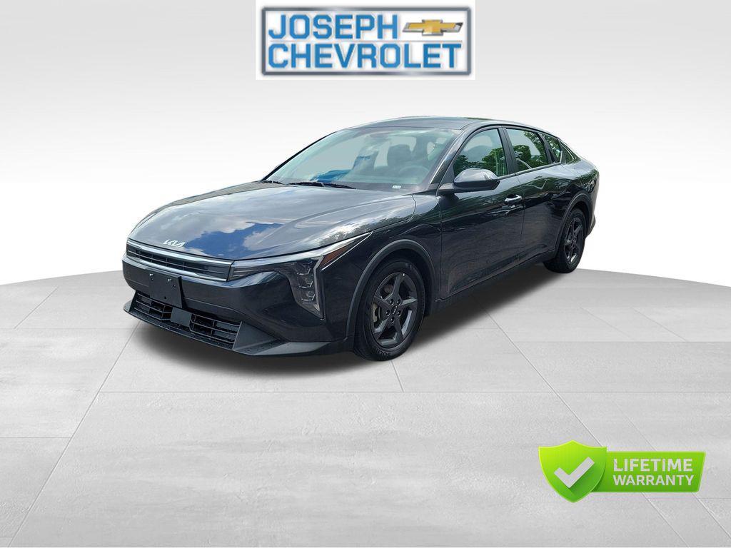 used 2025 Kia K4 car, priced at $19,500