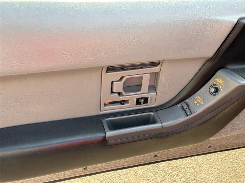 used 1990 Chevrolet Corvette car, priced at $45,000