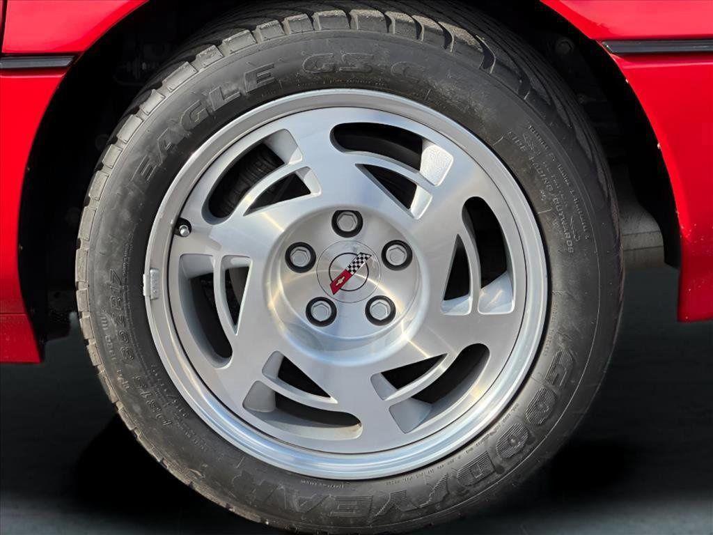 used 1990 Chevrolet Corvette car, priced at $45,000