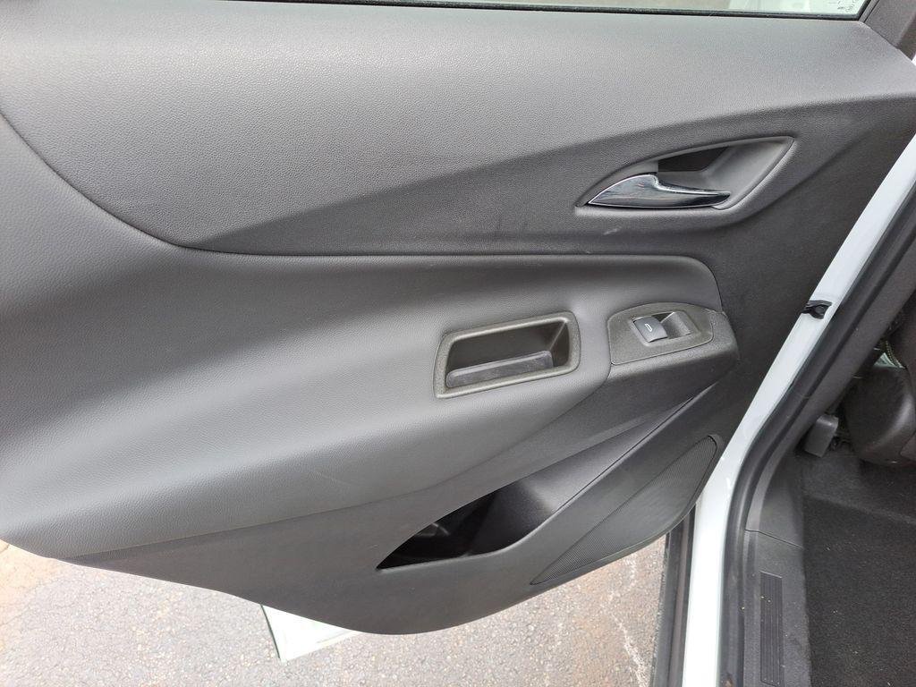 used 2024 Chevrolet Equinox car, priced at $21,500