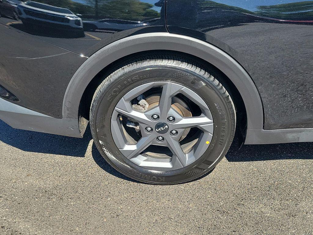 used 2025 Kia K4 car, priced at $20,000