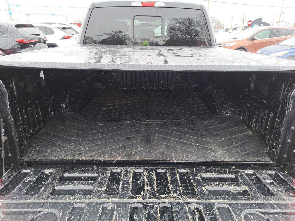 used 2016 Ford F-150 car, priced at $17,000