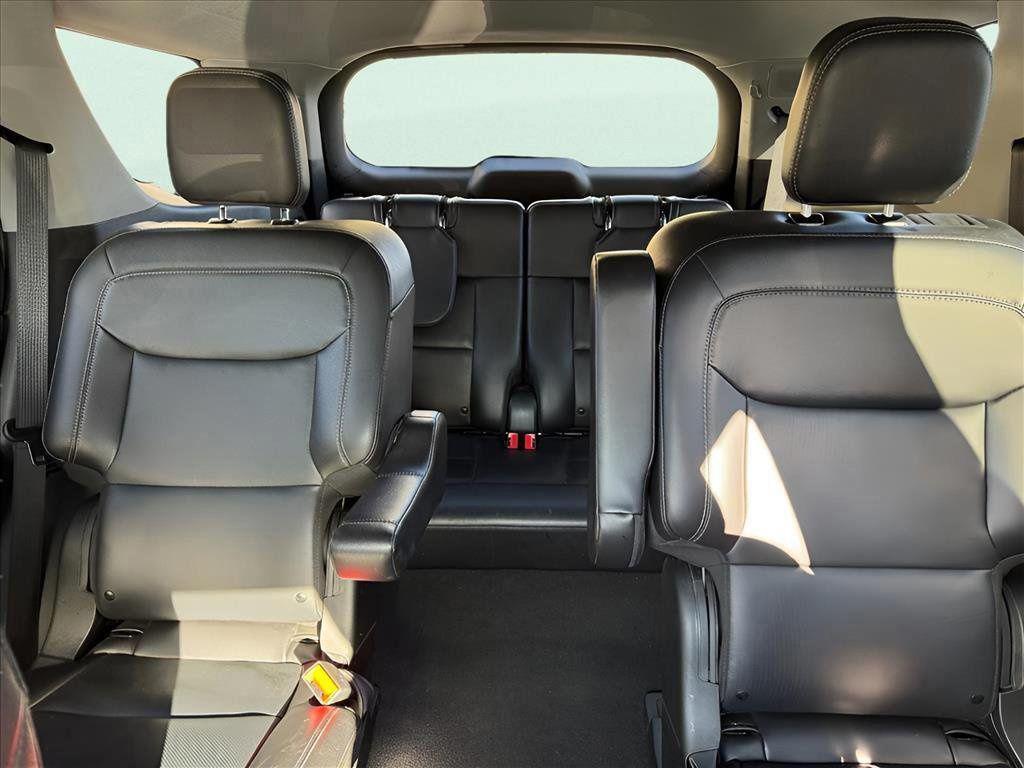 used 2023 Ford Explorer car, priced at $29,000