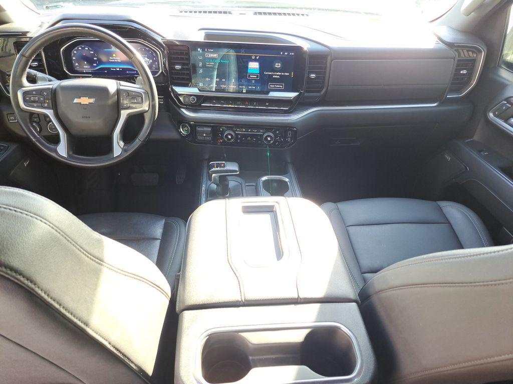 used 2022 Chevrolet Silverado 1500 car, priced at $36,000