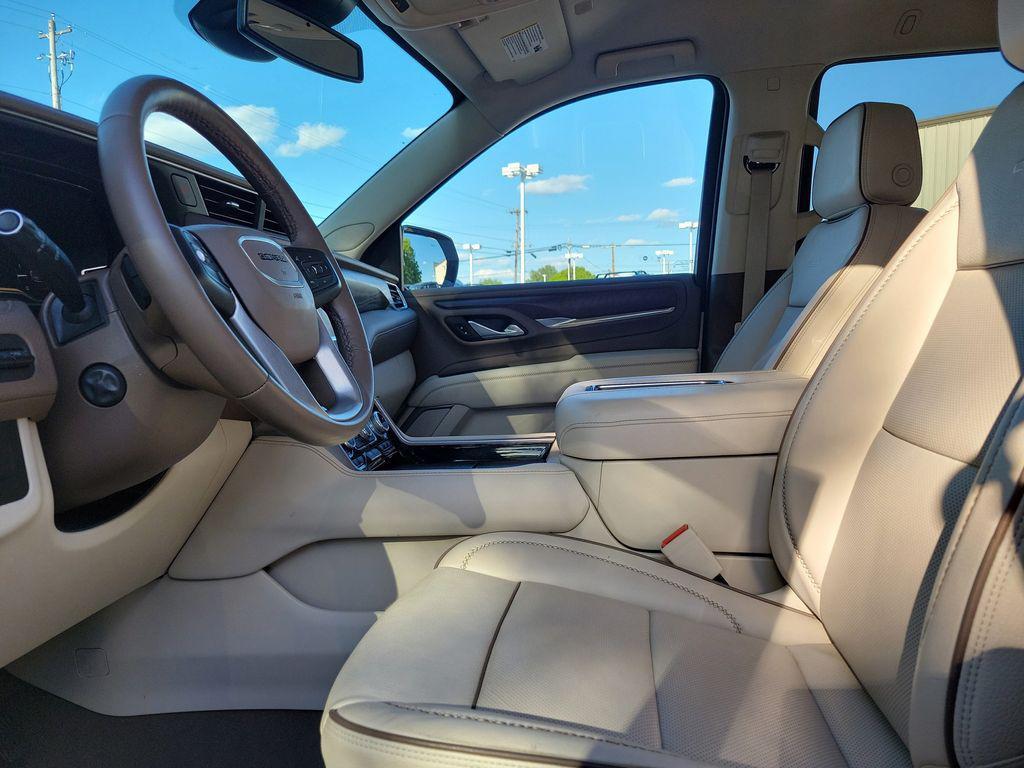 used 2024 GMC Yukon car, priced at $68,000