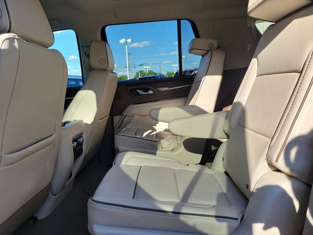 used 2024 GMC Yukon car, priced at $68,000