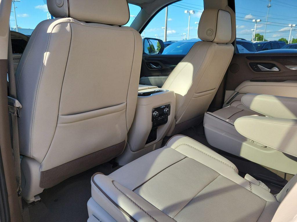 used 2024 GMC Yukon car, priced at $68,000
