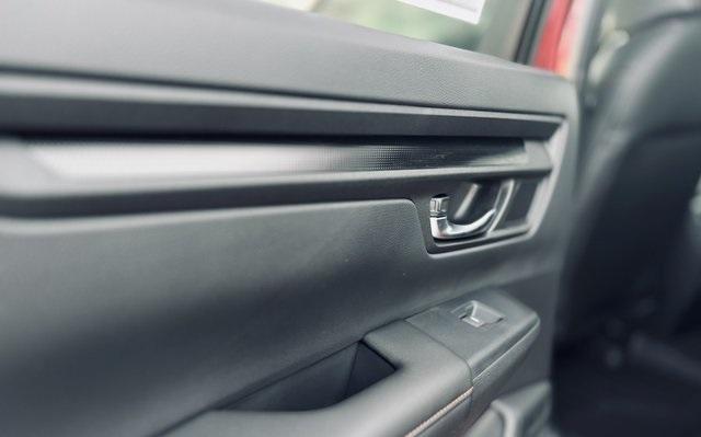 new 2026 Honda CR-V Hybrid car, priced at $39,697