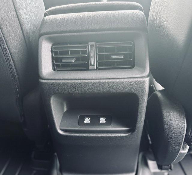 new 2026 Honda CR-V Hybrid car, priced at $39,697