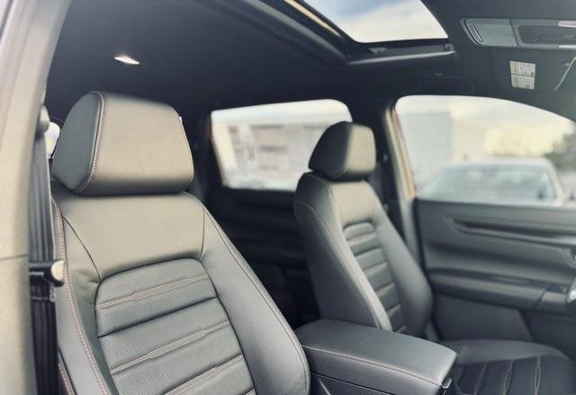 new 2026 Honda CR-V Hybrid car, priced at $39,697