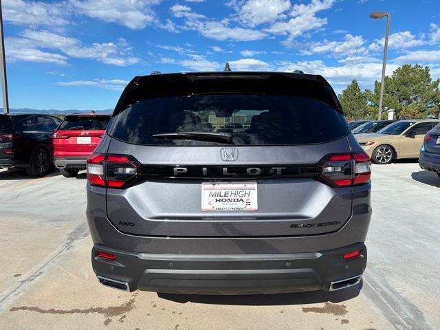new 2025 Honda Pilot car, priced at $53,876