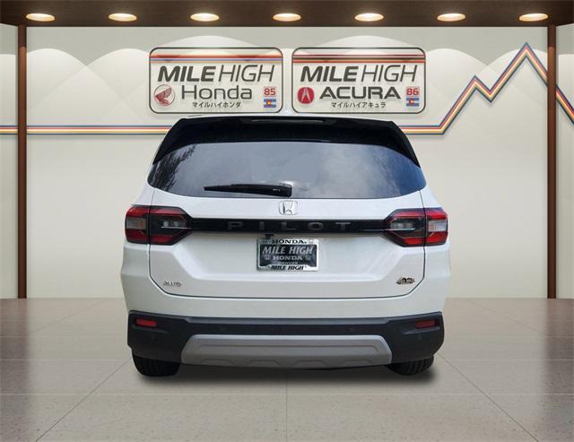 new 2025 Honda Pilot car, priced at $45,351