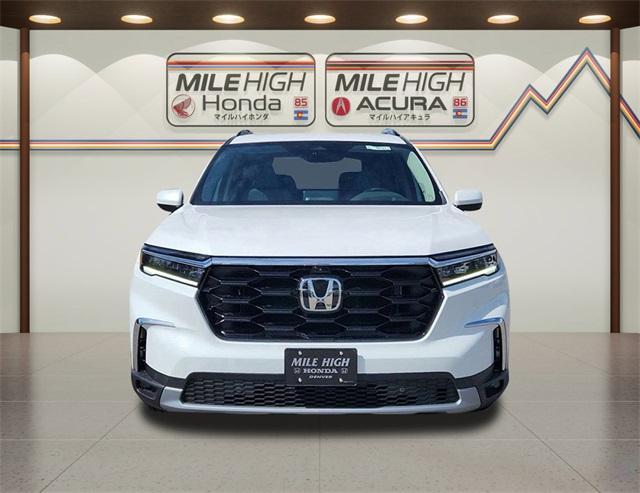 new 2025 Honda Pilot car, priced at $52,831