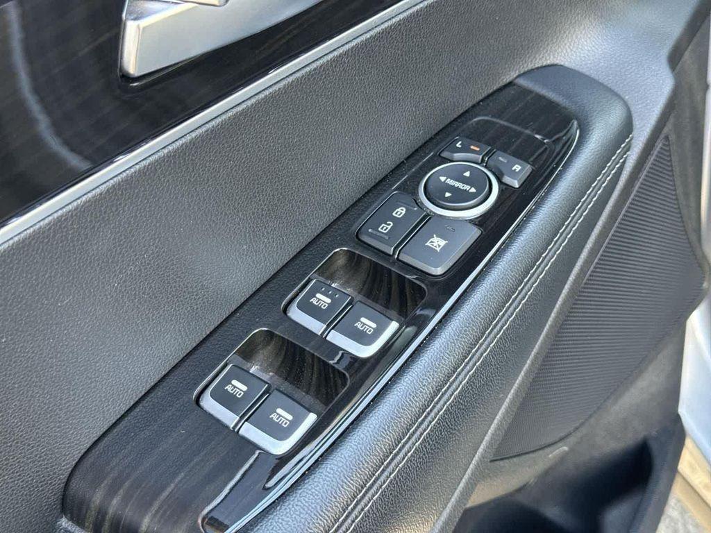 used 2020 Kia Sorento car, priced at $14,394