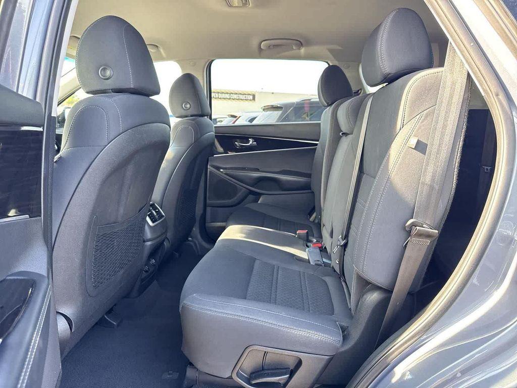 used 2020 Kia Sorento car, priced at $14,394