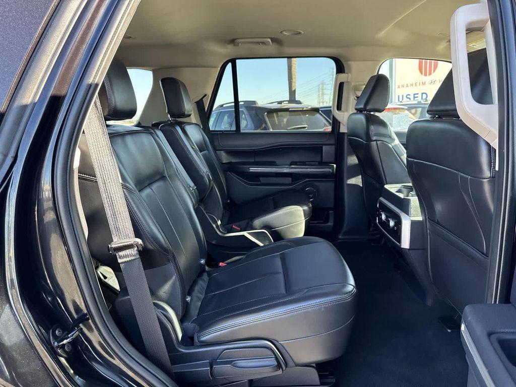 used 2024 Ford Expedition car, priced at $44,995