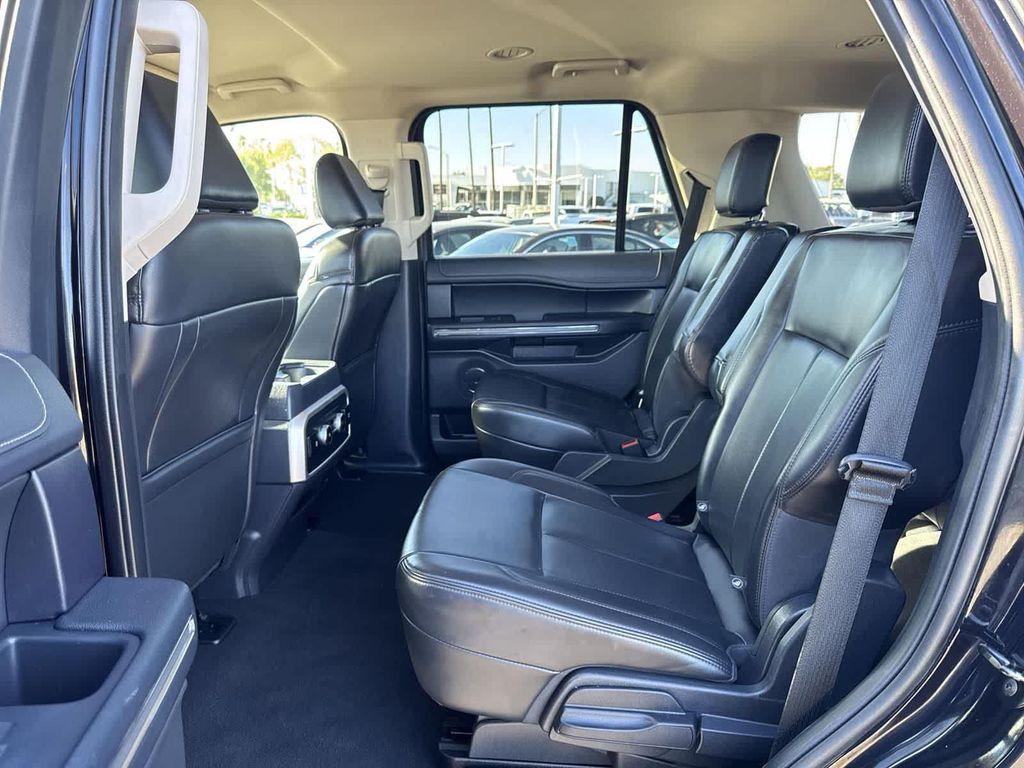 used 2024 Ford Expedition car, priced at $44,995