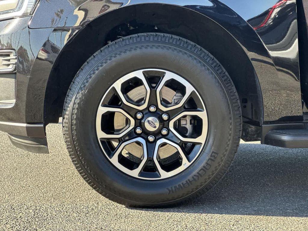 used 2024 Ford Expedition car, priced at $44,995