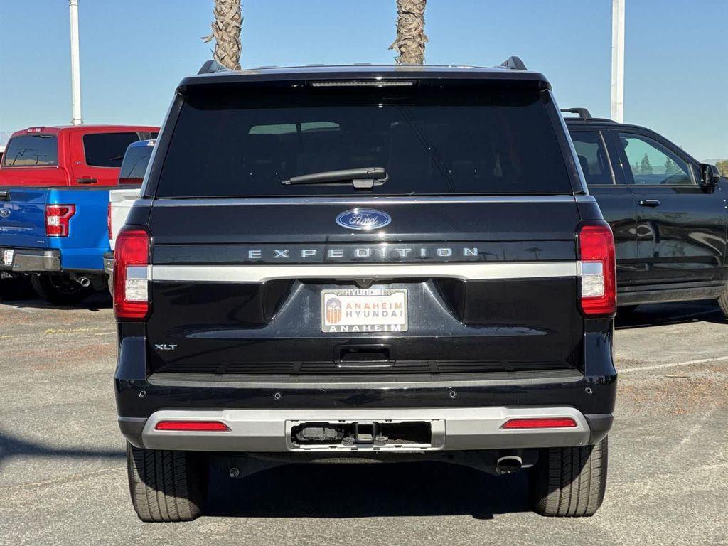 used 2024 Ford Expedition car, priced at $44,995