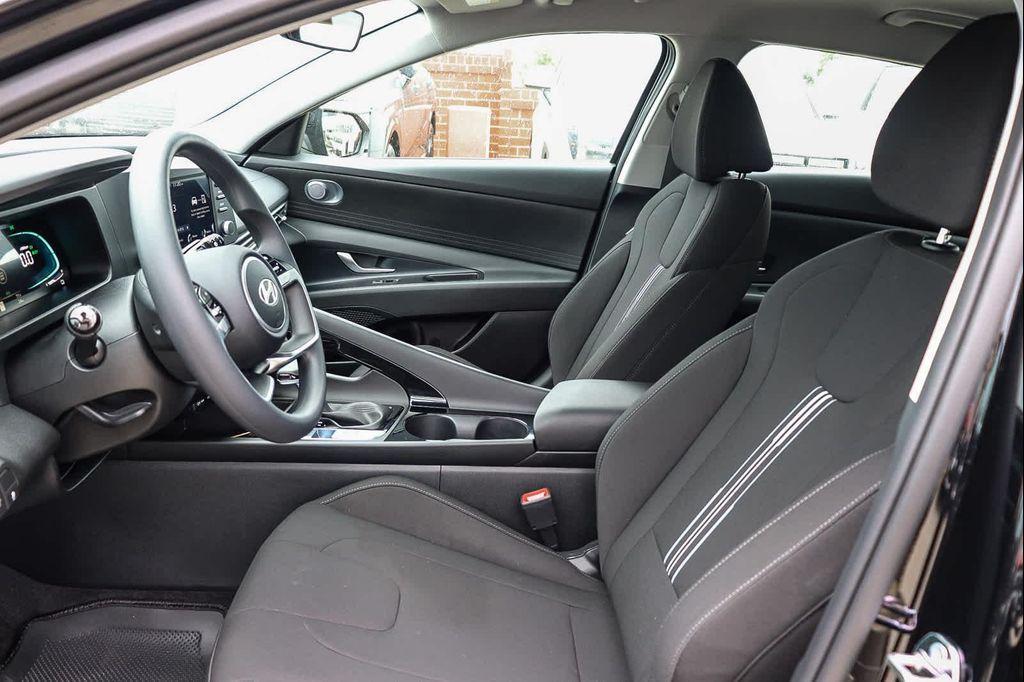 new 2026 Hyundai ELANTRA HEV car, priced at $26,089