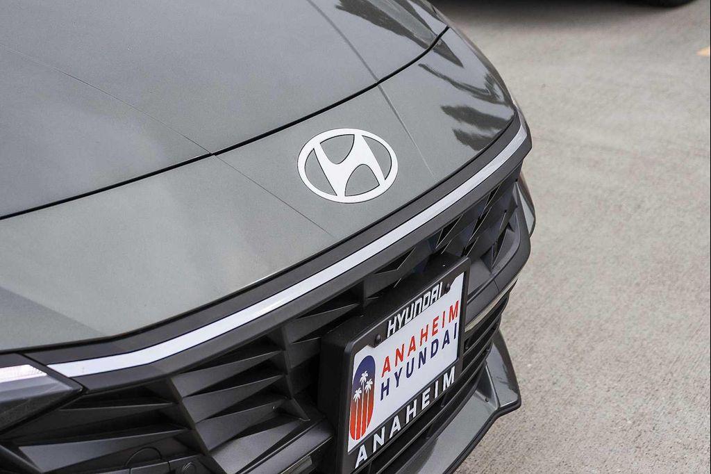 new 2026 Hyundai ELANTRA HEV car, priced at $26,089