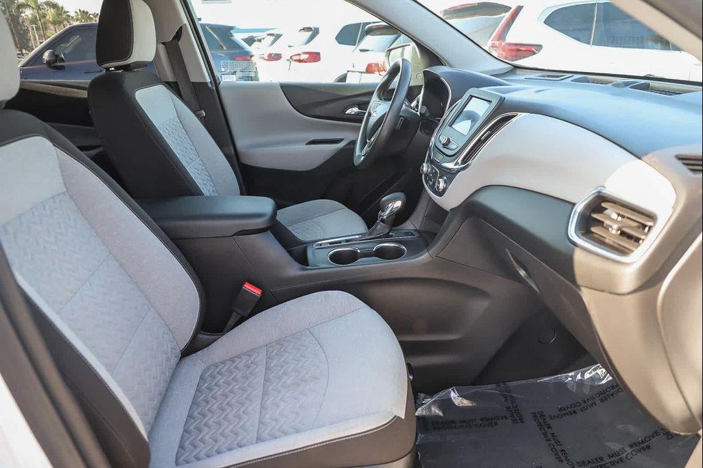 used 2022 Chevrolet Equinox car, priced at $19,782