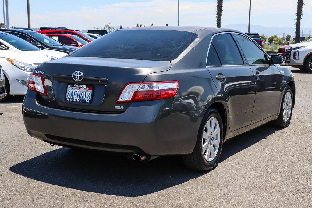 used 2007 Toyota Camry Hybrid car, priced at $6,080