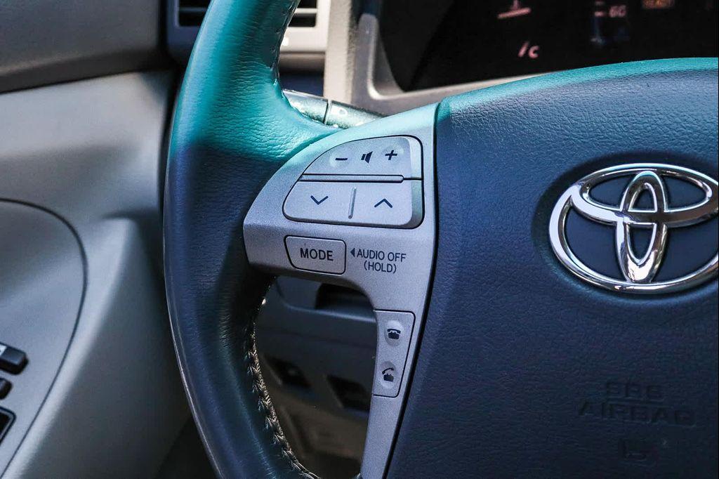 used 2007 Toyota Camry Hybrid car, priced at $6,080