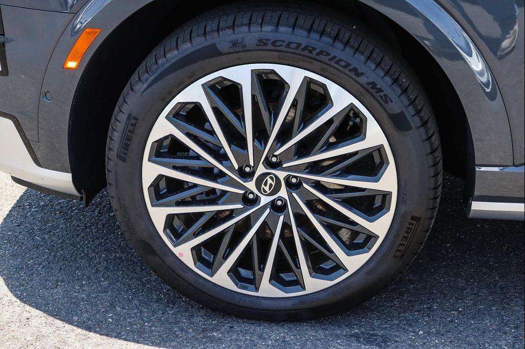 new 2026 Hyundai Palisade Hybrid car, priced at $57,558