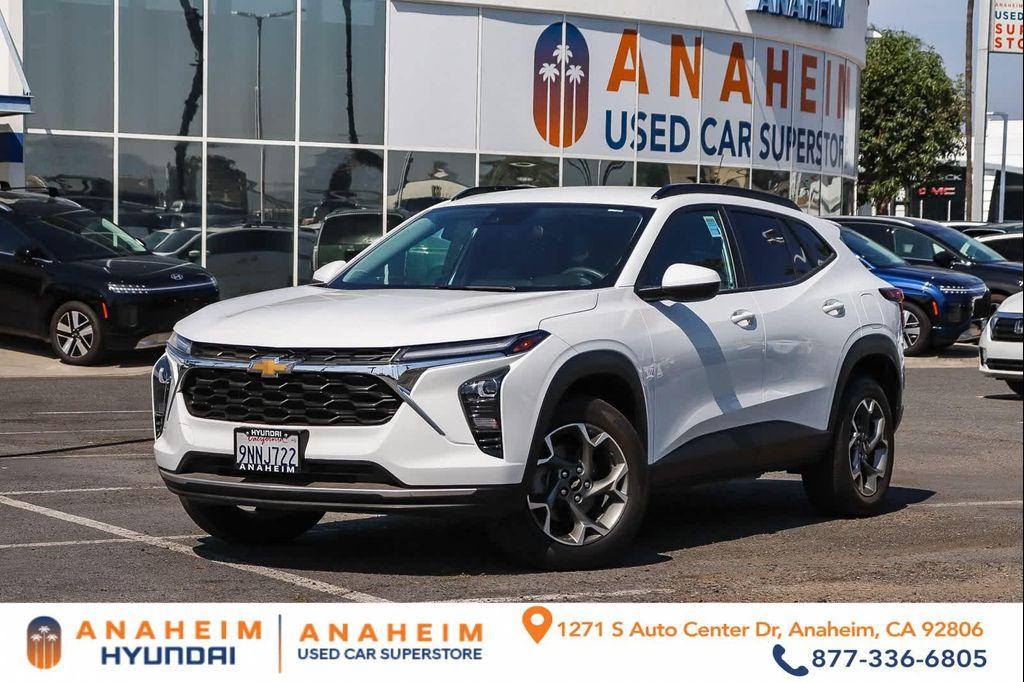 used 2024 Chevrolet Trax car, priced at $19,498