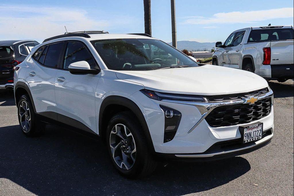 used 2024 Chevrolet Trax car, priced at $20,495