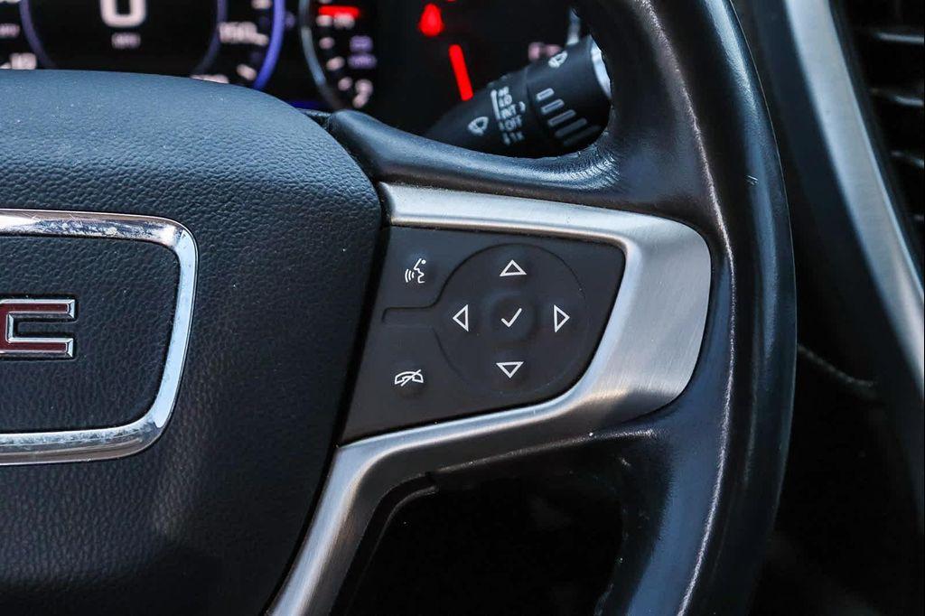 used 2020 GMC Acadia car, priced at $16,995