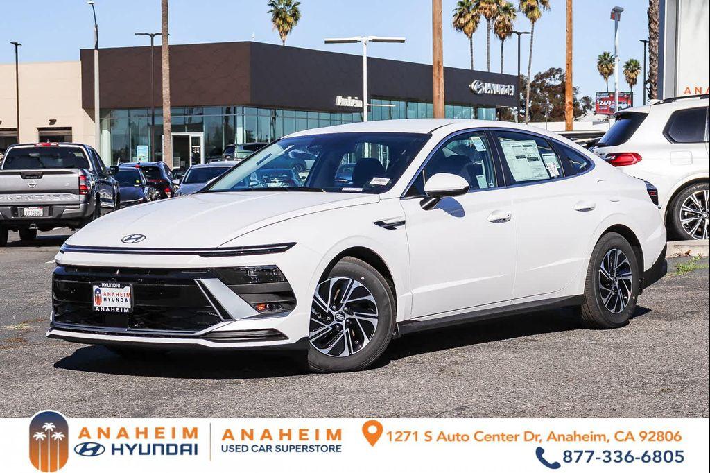new 2026 Hyundai Sonata Hybrid car, priced at $30,805