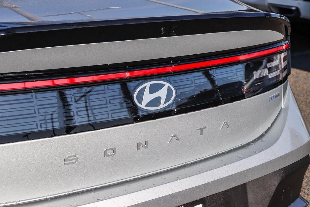 new 2026 Hyundai Sonata Hybrid car, priced at $27,663