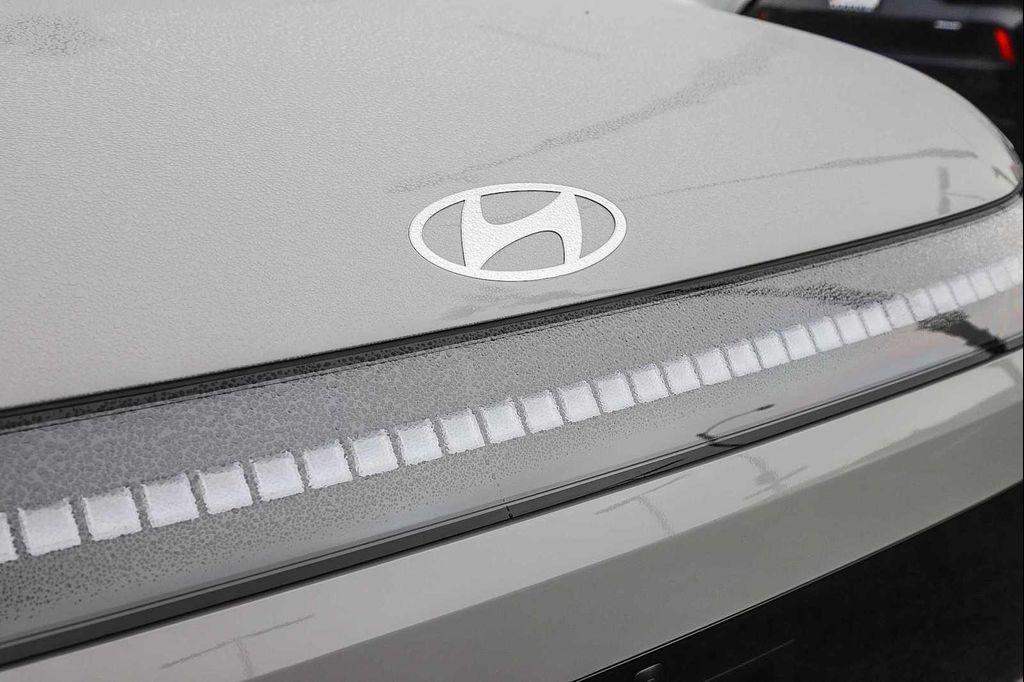 new 2026 Hyundai IONIQ 9 car, priced at $64,720