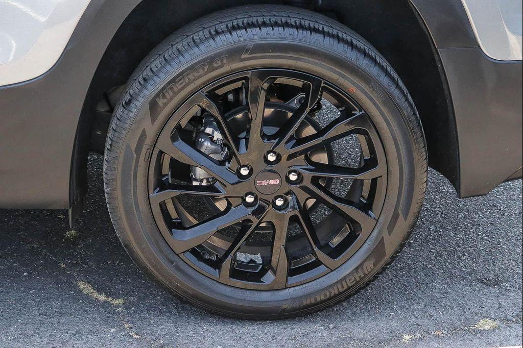 used 2023 GMC Terrain car, priced at $24,079