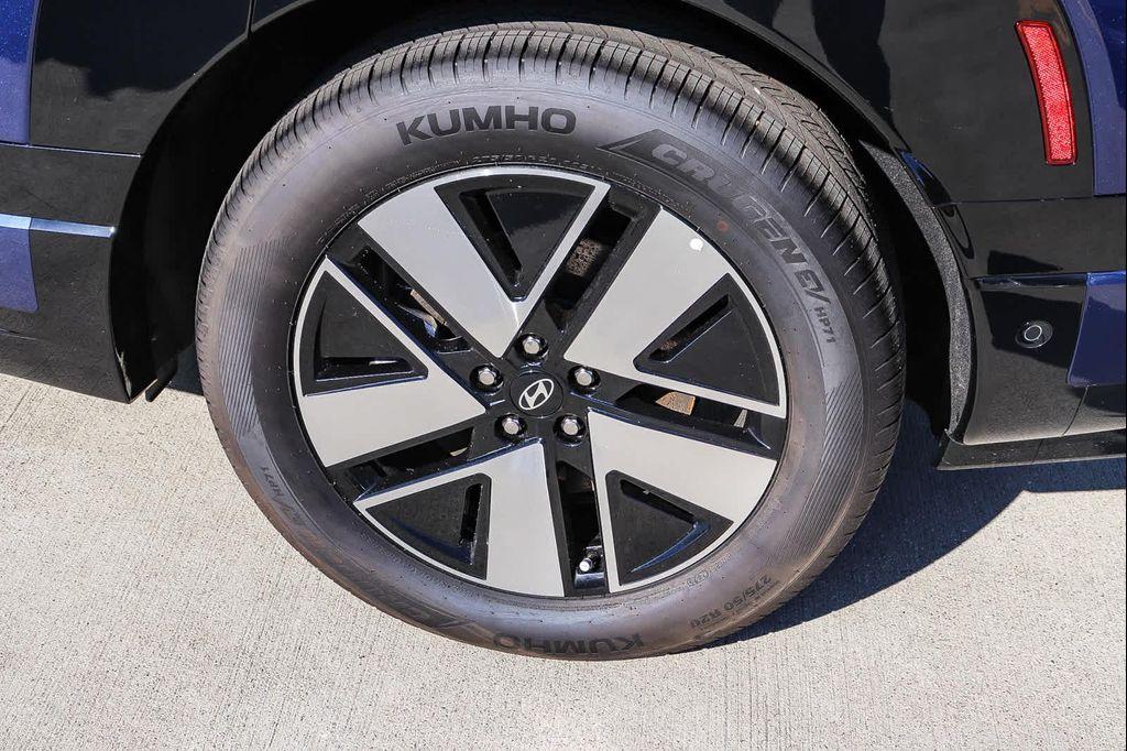 new 2026 Hyundai IONIQ 9 car, priced at $56,220