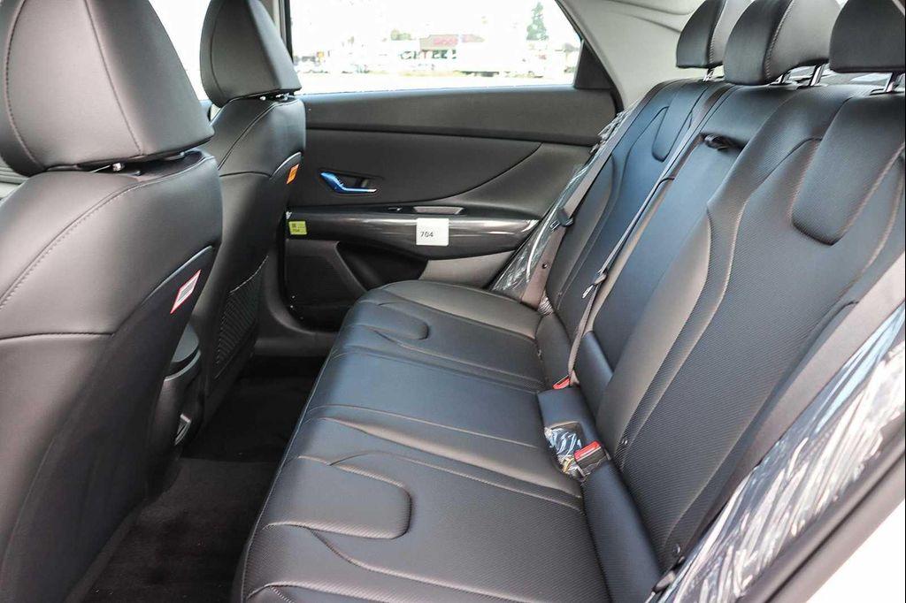 new 2026 Hyundai ELANTRA HEV car, priced at $31,390