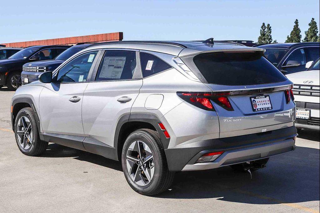 new 2026 Hyundai TUCSON Hybrid car, priced at $34,545