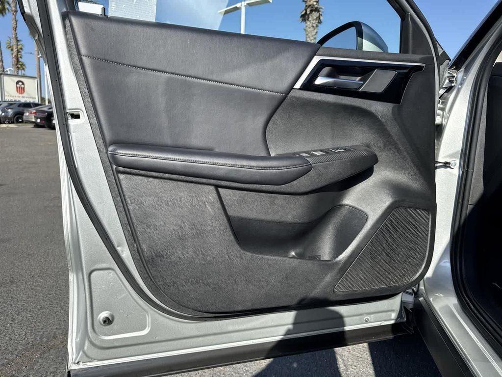 used 2024 Mitsubishi Outlander car, priced at $19,500