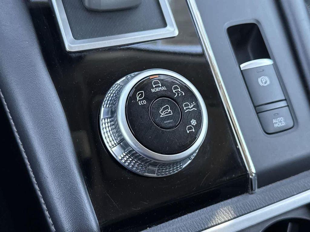 used 2024 Mitsubishi Outlander car, priced at $19,500