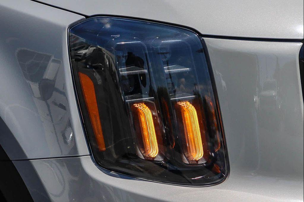 used 2024 Kia Telluride car, priced at $39,703
