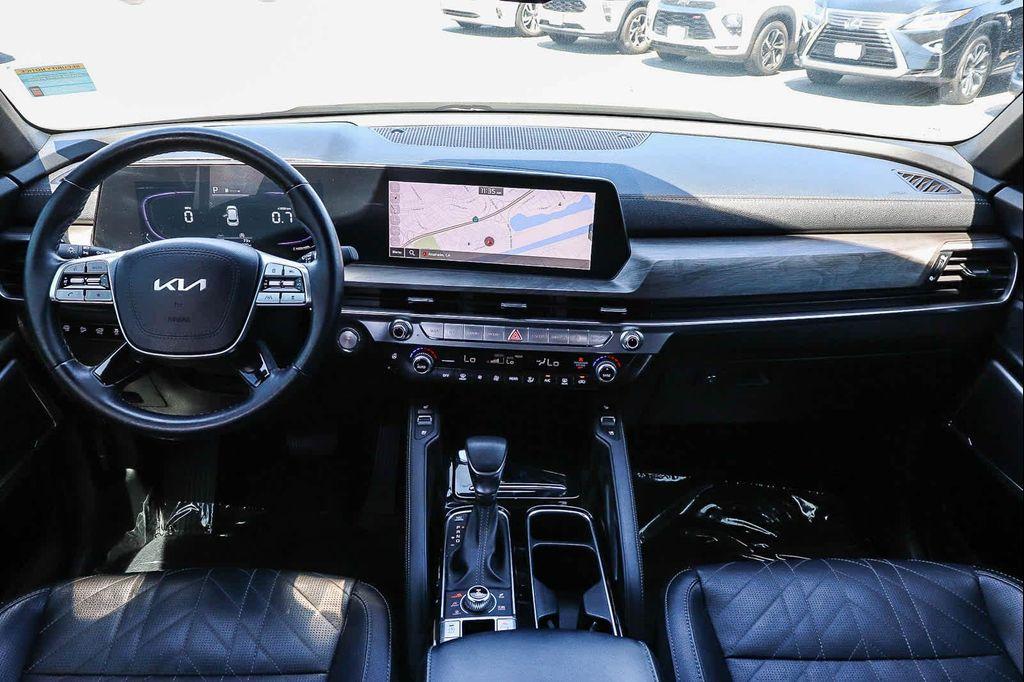 used 2024 Kia Telluride car, priced at $39,703