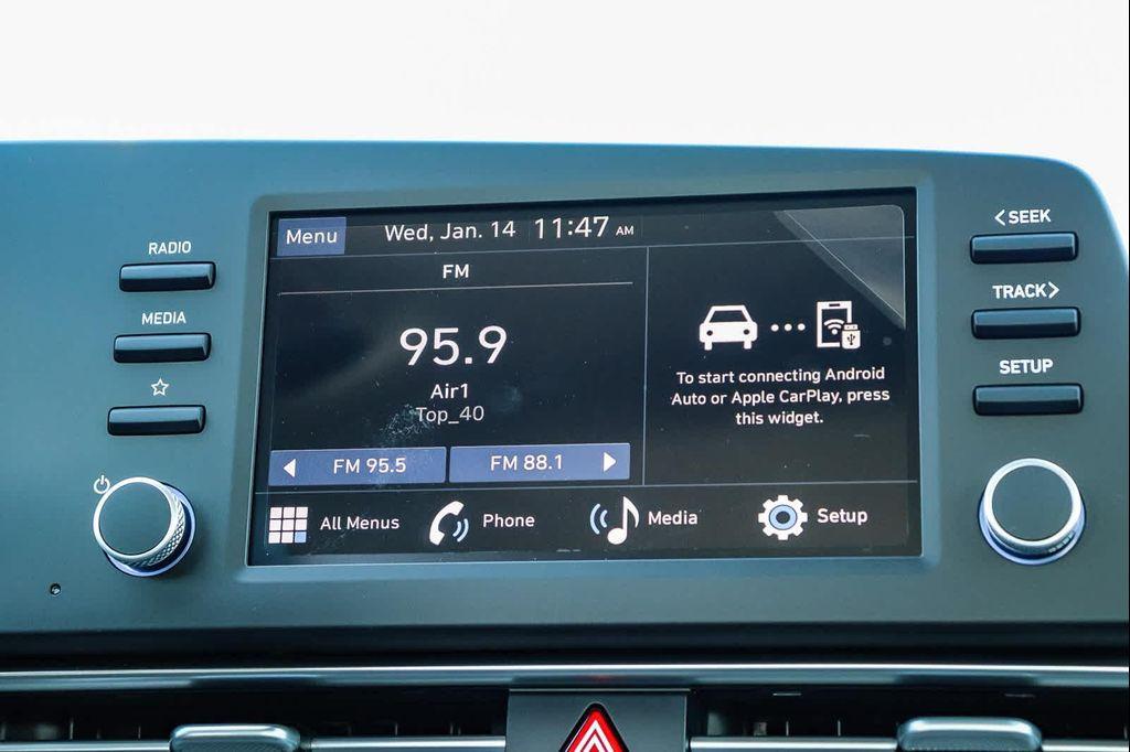 new 2025 Hyundai Elantra car, priced at $22,045