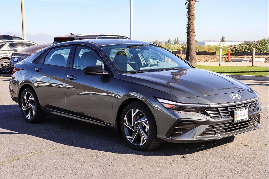 new 2025 Hyundai Elantra car, priced at $22,045