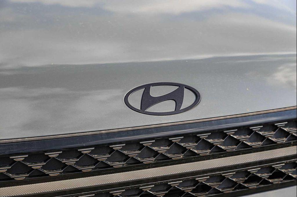 new 2026 Hyundai SANTA FE HEV car, priced at $47,714