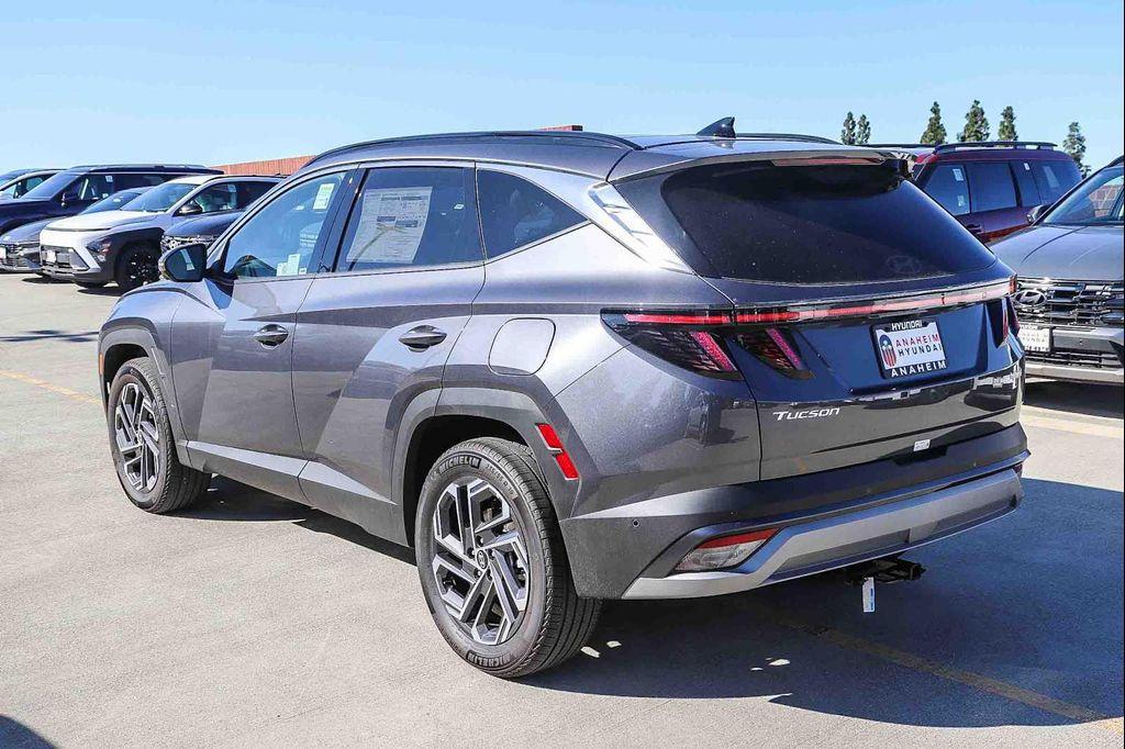 new 2025 Hyundai TUCSON Hybrid car, priced at $37,552