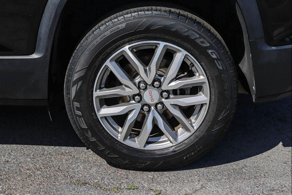 used 2018 GMC Acadia car, priced at $18,995